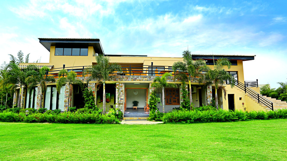 goldentusk resort