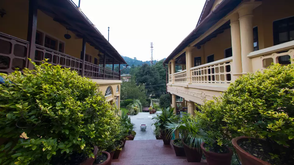 The Pavillion Hotel